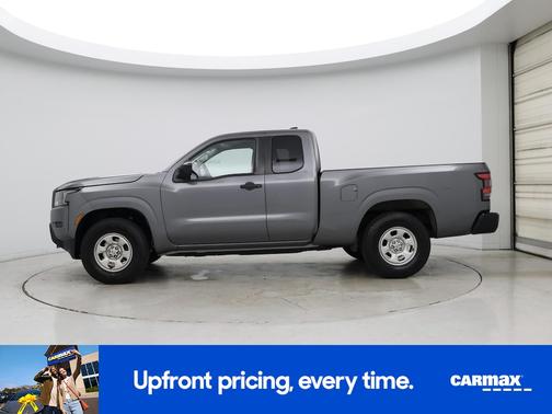 Gray 2022 Nissan Frontier S