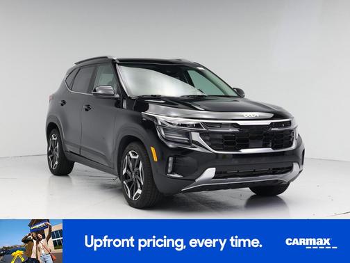Black 2024 Kia Seltos SX