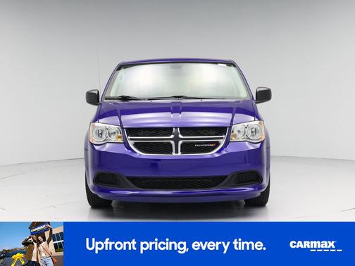 Blue 2019 Dodge Grand Caravan SE
