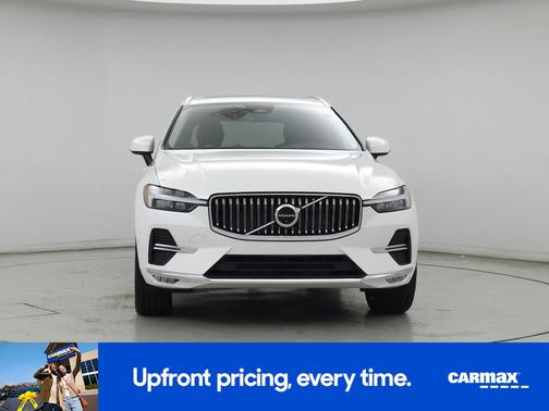 White 2023 Volvo XC60 B5 Plus Bright Theme