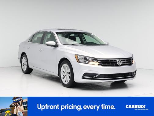 Silver 2018 Volkswagen Passat SE