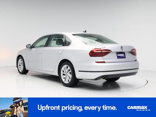 Silver 2018 Volkswagen Passat SE