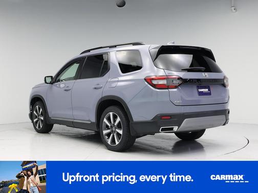Gray 2023 Honda Pilot Elite