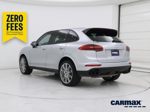 Silver 2018 Porsche Cayenne Platinum