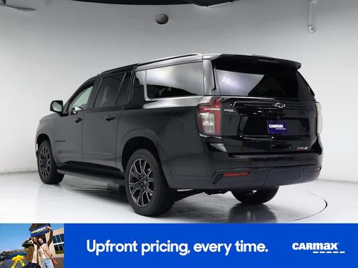 2023 Chevrolet Suburban RST