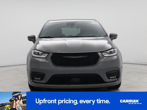 2022 Chrysler Pacifica Hybrid Touring L