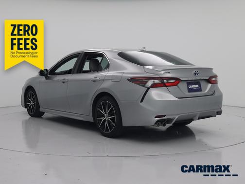 Silver 2022 Toyota Camry Hybrid SE