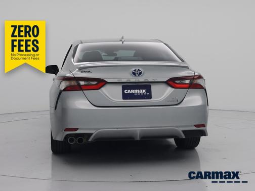 Silver 2022 Toyota Camry Hybrid SE
