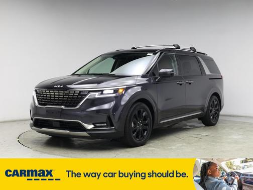 2023 Kia Carnival SX