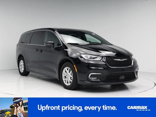 Black 2025 Chrysler Pacifica Select
