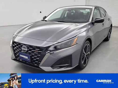 2023 Nissan Altima SR