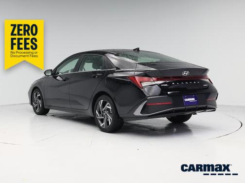 Black 2025 Hyundai ELANTRA Limited