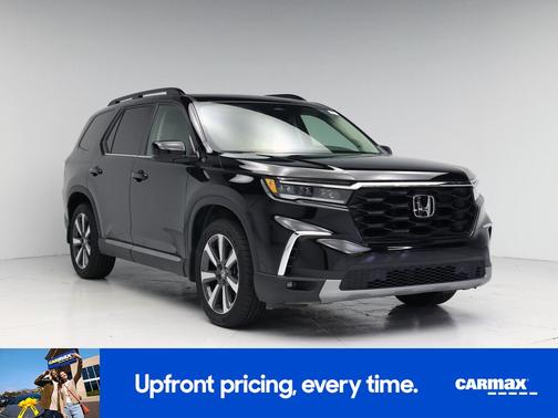 Black 2023 Honda Pilot Touring