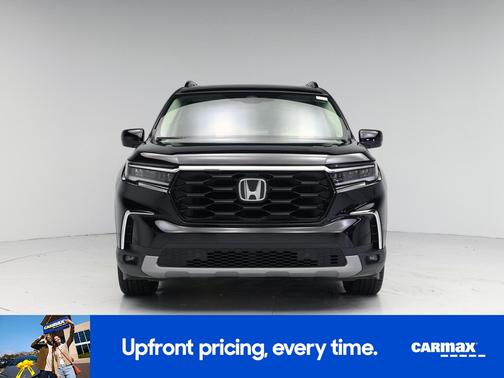 Black 2023 Honda Pilot Touring