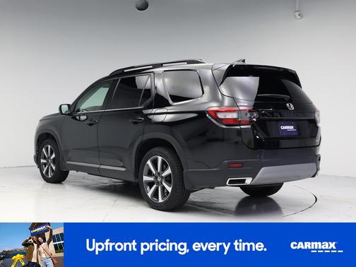 Black 2023 Honda Pilot Touring
