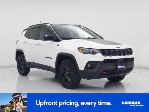 White 2023 Jeep Compass Trailhawk
