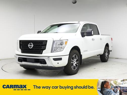 2021 Nissan Titan SV