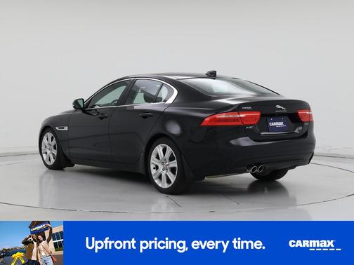 2017 Jaguar XE Prestige