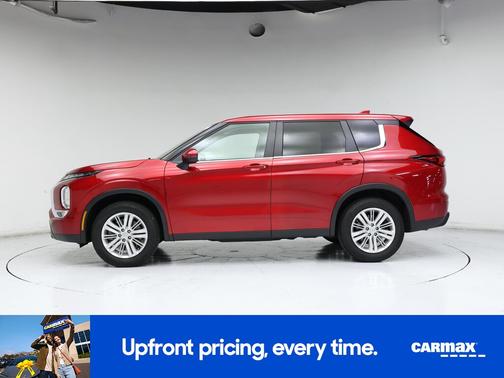 2024 Mitsubishi Outlander ES