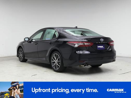 2021 Toyota Camry Hybrid XLE
