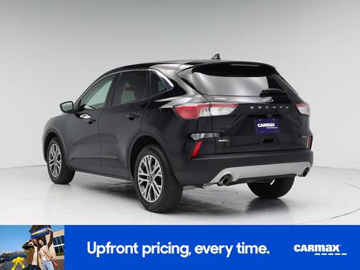 Black 2022 Ford Escape SEL