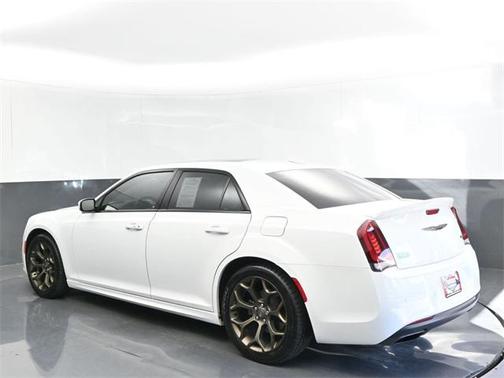 2017 Chrysler 300 S