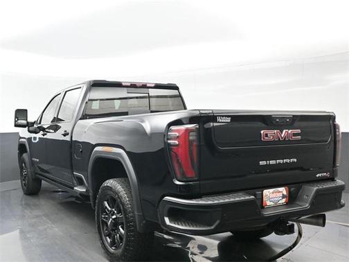 2024 GMC Sierra 2500 AT4