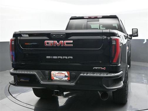 2024 GMC Sierra 2500 AT4