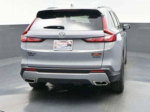 Urban Gray Pearl 2026 Honda CR-V Hybrid TrailSport AWD