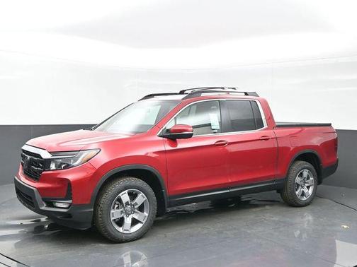 Radiant Red Metallic II 2026 Honda Ridgeline RTL