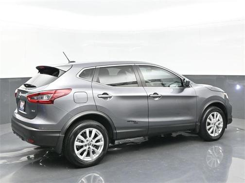 2022 Nissan Rogue Sport S