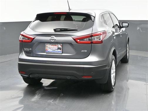 2022 Nissan Rogue Sport S