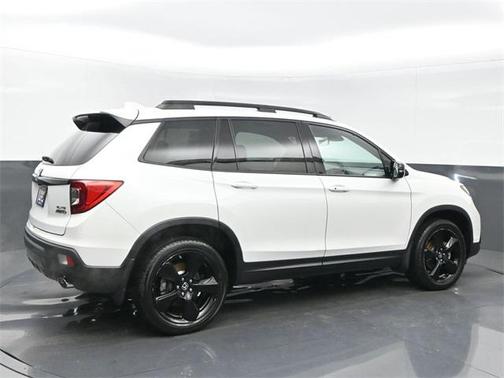 2020 Honda Passport Elite