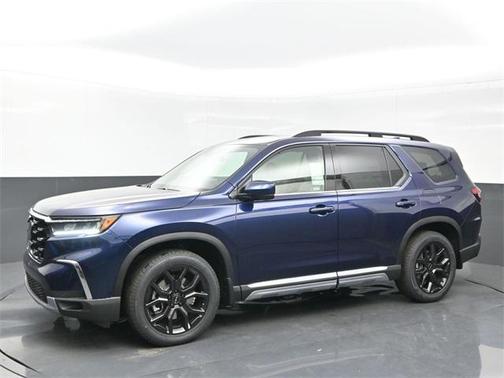 2025 Honda Pilot Touring 8-Passenger