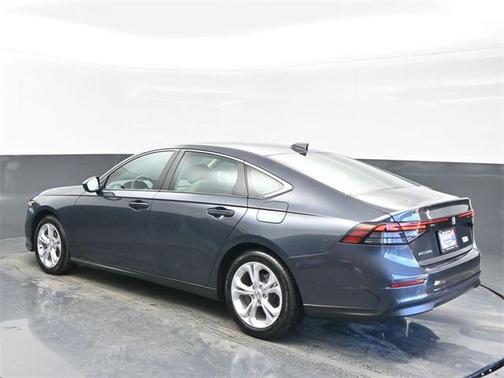 2025 Honda Accord LX 1.5T