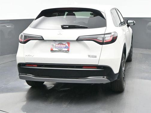 Platinum White Pearl 2026 Honda HR-V EX-L