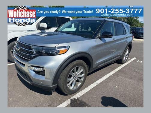 Iconic Silver Metallic 2023 Ford Explorer XLT