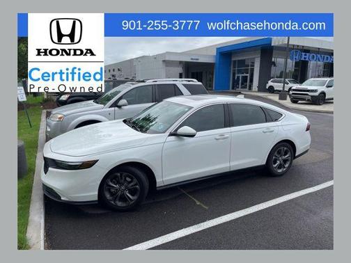 Platinum White Pearl 2024 Honda Accord EX