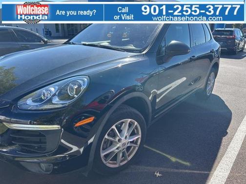 2017 Porsche Cayenne Platinum Edition