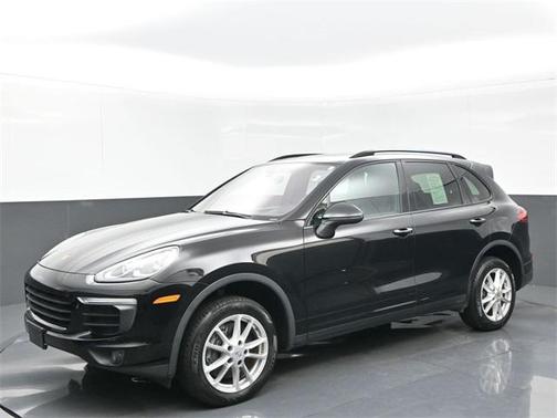 2017 Porsche Cayenne Platinum Edition