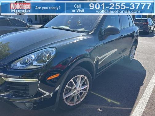 2017 Porsche Cayenne Platinum Edition