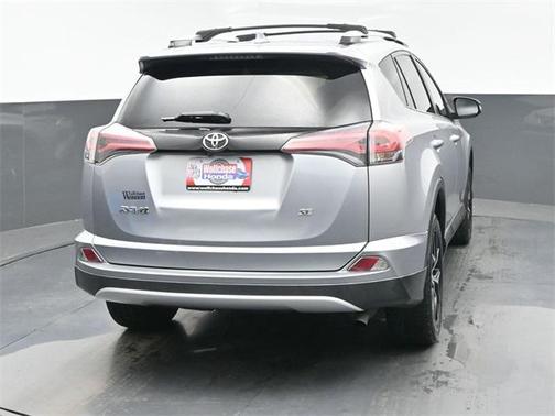 2016 Toyota RAV4 SE