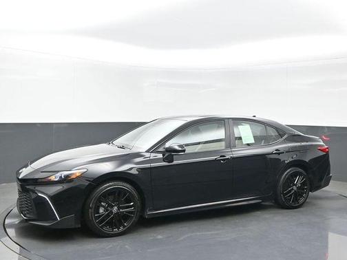 Midnight Black Metallic 2026 Toyota Camry SE
