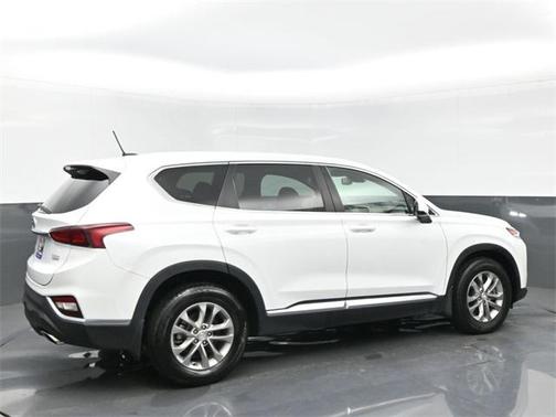 2019 Hyundai SANTA FE SE 2.4