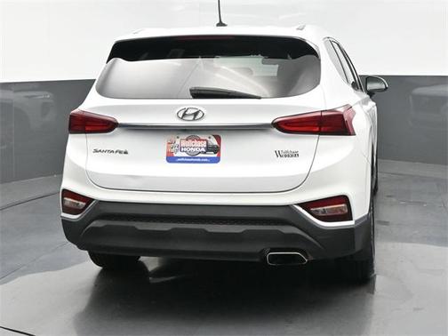 2019 Hyundai SANTA FE SE 2.4