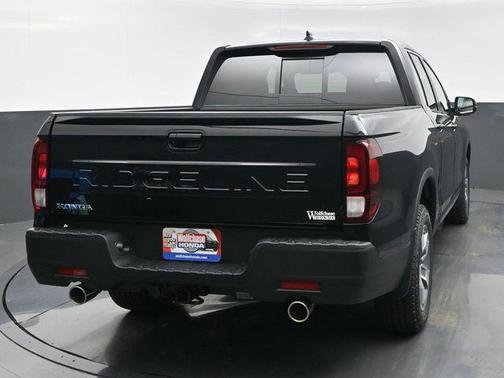 Crystal Black Pearl 2026 Honda Ridgeline RTL