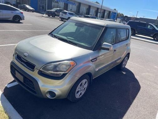 2013 Kia Soul Base