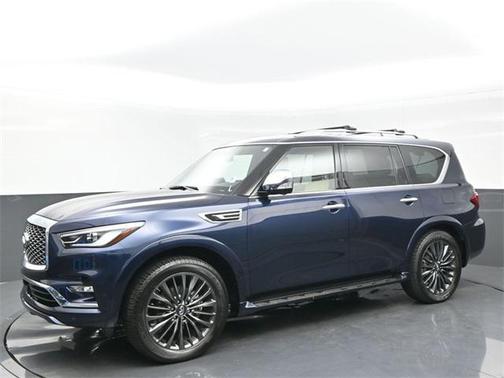 2023 INFINITI QX80 Sensory