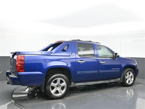 2013 Chevrolet Avalanche LT