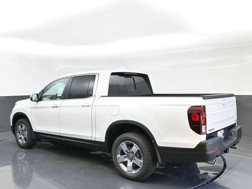 Platinum White Pearl 2026 Honda Ridgeline RTL